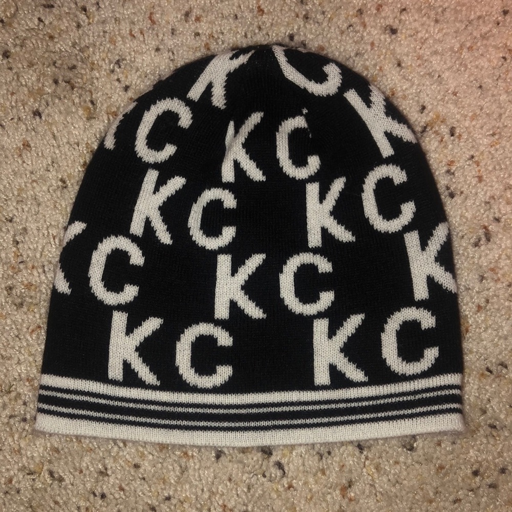 Kenneth Cole Beanie